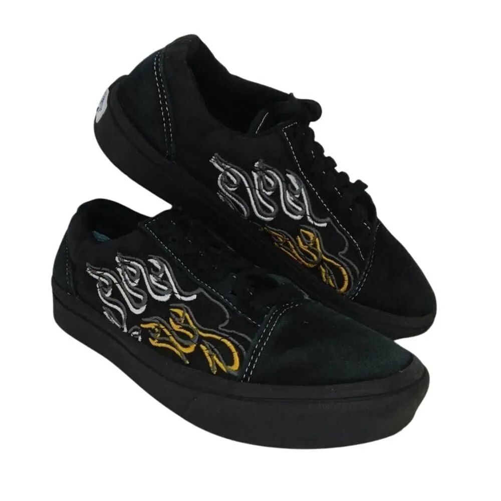 VANS Comfycush Women's Pre-owned Black Embroidered Flames Sneakers - sz. 5 1/2